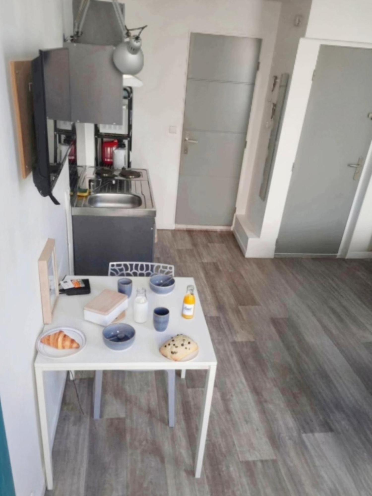 Cosy Hypercentre Netflix Daire Narbonne Dış mekan fotoğraf